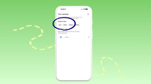 Đừng quên khai báo chính xác loại động cơ (Xăng, Dầu, Hybrid, hoặc Điện) để Google Maps tính toán lộ trình và mức tiêu hao năng lượng sát thực tế nhất.