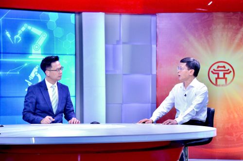 Ông Vũ Cao Cương, Phó Giám đốc Sở Y tế Hà Nội trao đổi tại Chương trình. Ảnh: Viết Thành