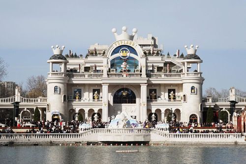 Khu mua sắm Pop Land ở Bắc Kinh, ngày 23/2. Ảnh: VCG.