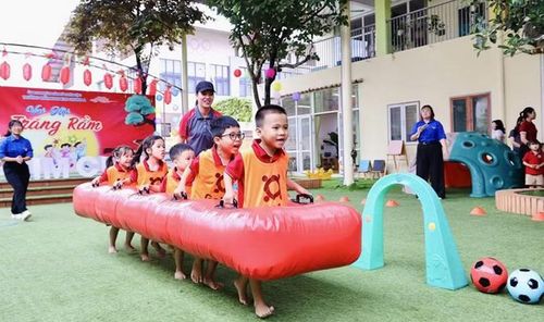 Mô hình “Ngôi trường cho con em công nhân – Vì một khởi đầu vững chắc” tại Trường Mầm non Kim Chung A, xã Thiên Lộc (TP Hà Nội). Ảnh: Duy Mạnh