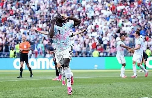 Tiền đạo Romelu Lukaku ăn mừng bàn ấn định chiến thắng 4-1 cho tuyển Bỉ trước chủ nhà Mỹ ở vòng 1/8 World Cup 2026.