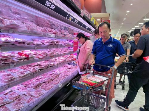 Việt Nam đặt mục tiêu tiến tới trở thành nước phát triển, thu nhập cao vào năm 2045. Ảnh: UP.