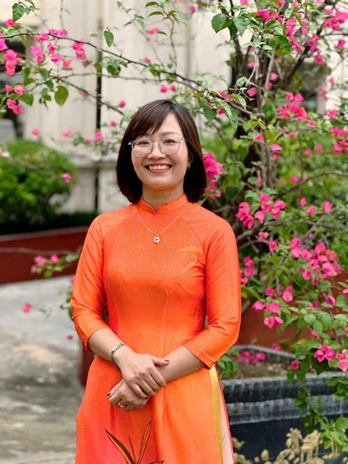 TS. Nguyễn Đỗ Hương Giang
