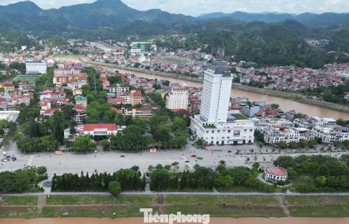 Một góc trung tâm hành chính tỉnh Lạng Sơn. Ảnh: Trọng Đảng.
