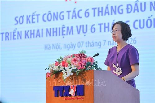 Đồng chí Vũ Việt Trang, Ủy viên Ban Thường vụ Đảng ủy các cơ quan Đảng Trung ương, Bí thư Đảng ủy, Tổng Giám đốc TTXVN, Phó Trưởng Ban Tuyên giáo và Dân vận Trung ương phát biểu khai mạc Hội nghị. Ảnh: Lê Đông/TTXVN.