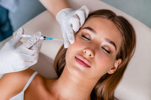 Nỗi sợ kim tiêm là tự nhiên và khá phổ biến, ngay cả ở người lớn.