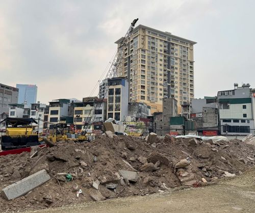 Hà Nội đang bước vào giai đoạn chỉnh trang và tái thiết đô thị với quy mô lớn. Kinh nghiệm của Thượng Hải cho thấy, bên cạnh mục tiêu phát triển, mỗi quyết định quy hoạch cũng cần tính đến những giá trị cộng đồng, di sản và bản sắc đô thị được tích lũy qua nhiều thế hệ. Ảnh: CTV