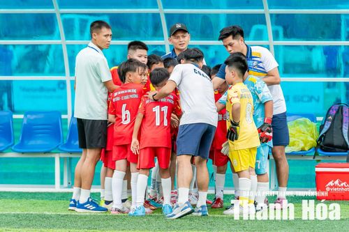 Dù không thể làm nên bất ngờ, các cầu thủ nhí của Trung tâm Huy Star - Lê Quốc Phương đã có những trải nghiệm quý giá tại giải đấu.