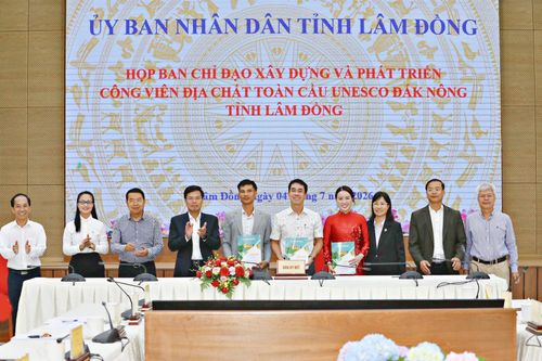 Trung tâm Văn hóa và Quản lý Công viên Địa chất Đắk Nông - tỉnh Lâm Đồng ký kết công nhận các đối tác chính thức