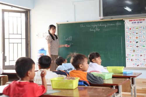 Các trường bố trí giáo viên dạy và chủ nhiệm để theo sát học sinh ngay từ lớp 1