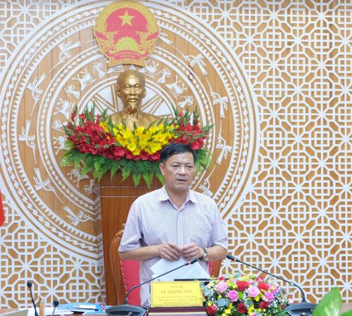 Ủy viên Ban Thường vụ Tỉnh ủy, Phó Chủ tịch Thường trực UBND tỉnh Lê Trọng Yên chỉ đạo công tác làm sạch dữ liệu đất đai
