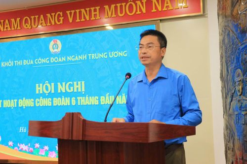 Thay mặt đơn vị Khối trưởng, ông Phạm Quang Hưởng, Phó Chủ tịch Công đoàn Khoa học và Công nghệ Việt Nam triển khai kế hoạch, nhiệm vụ trọng tâm 6 tháng cuối năm 2026 của Khối thi đua.