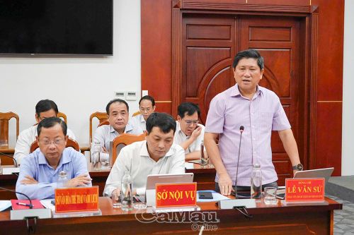  Đồng chí Lê Văn Sử, Phó Chủ tịch UBND tỉnh, nhấn mạnh yêu cầu phát huy vai trò lãnh đạo của tổ chức đảng trong chỉ đạo, điều hành phát triển kinh tế - xã hội.