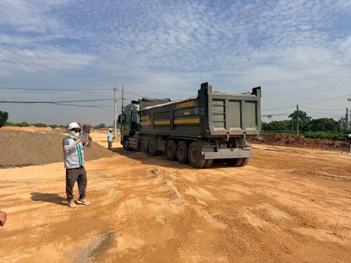Tuyến đường Vành đai 3 đoạn qua xã Phúc Thịnh được sự đồng thuận trong nhân dân. Ảnh: Thanh Hà