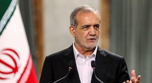 Trong một diễn biến liên quan, Tổng thống Iran Masoud Pezeshkian đã cắt ngắn chuyến công tác tại Iraq để trở về Tehran.