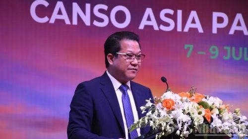 Chủ tịch VATM Lê Hoàng Minh phát biểu.