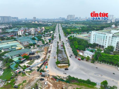 Trước đó, dự án nút giao Phạm Tu - đường 70 phải dừng thi công từ năm 2018 do vướng giải phóng mặt bằng và biến động giá vật liệu.