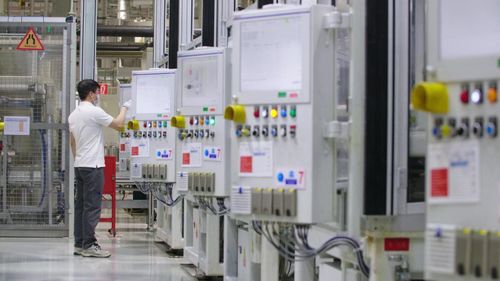 Nghị quyết 10 đánh dấu sự chuyển dịch từ tư duy thu hút vốn sang tư duy kiến tạo. Ảnh minh họa: Bosch