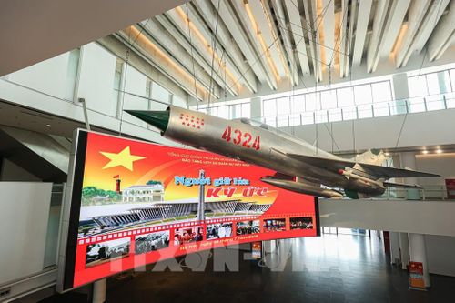 Toàn cảnh chương trình truyền thông giáo dục di sản "Người giữ lửa ký ức". Ảnh: Tiến Long/TTXVN phát