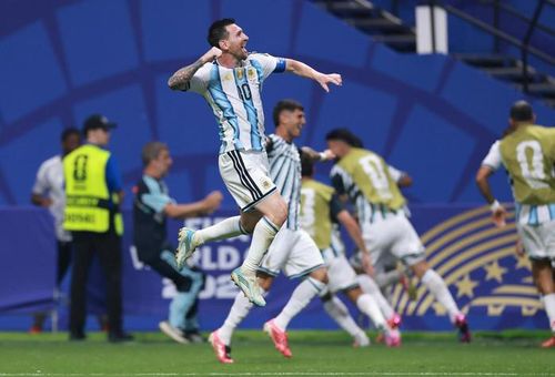 Messi quá hay trong 13 phút cuối. Ảnh: FIFA