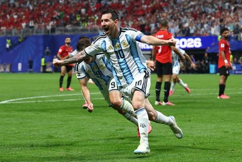 Messi là người hùng trong ngày Argentina thắng Ai Cập. Ảnh: FIFA