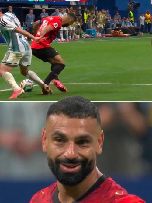 Tình huống tiền đạo Mohamed Salah của Ai Cập được cho bị phạm lỗi, và dẫn tới tình huống Argentina phản công ghi bàn quyết định.