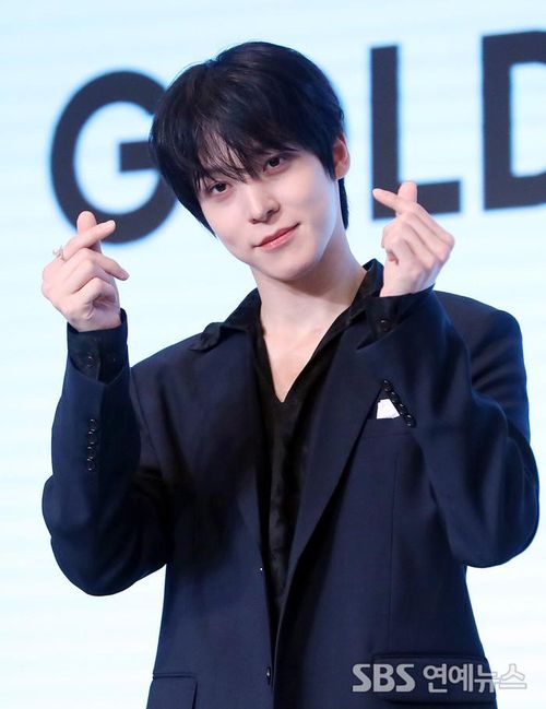 Người hâm mộ bất ngờ trước thông tin mới của Yunho (ATEEZ).