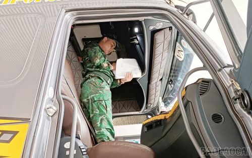 Lực lượng bộ đội biên phòng thực hiện nhiệm vụ tuần tra, kiểm soát, bảo đảm an ninh khu vực cửa khẩu.