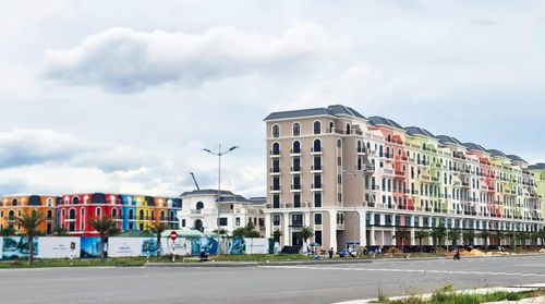 Ngành Thuế tập trung rà soát, xác định các nguồn thu tiềm năng để tăng thu ngân sách - Ảnh: L.Chi