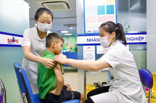 Tiêm vaccine viêm não Nhật Bản được coi là phương án phòng bệnh, tránh biến chứng hiệu quả khi chưa có thuốc điều trị đặc hiệu. 