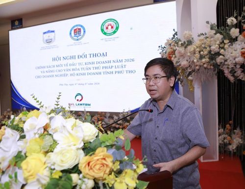 Ông Cao Đăng Vinh, Phó Cục trưởng Cục Pháp luật dân sự - kinh tế (Bộ Tư pháp) phát biểu tại buổi đối thoại