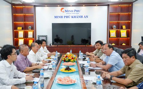 Bí thư Tỉnh ủy Nguyễn Hồ Hải làm việc với Ban lãnh đạo Công ty TNHH Chế biến thủy sản Minh Phú Khánh An.