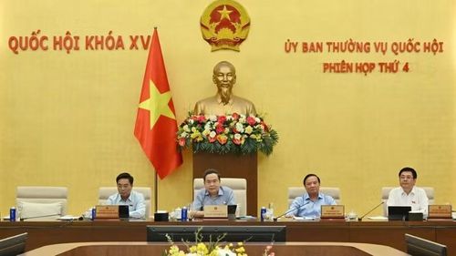 Chủ tịch Quốc hội Trần Thanh Mẫn và các Phó Chủ tịch Quốc hội tại Phiên họp. (Ảnh: THỦY NGUYÊN)