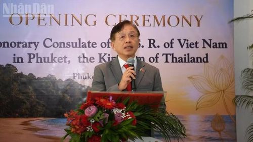 Lãnh sự danh dự Việt Nam tại Phuket Thaneth Tantipiriyakij. (Ảnh: MINH THẮNG)