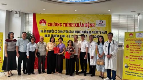 Chương trình khám chữa bệnh miễn phí diễn ra từ ngày 8-10/7. (Ảnh: PV/Vietnam+)