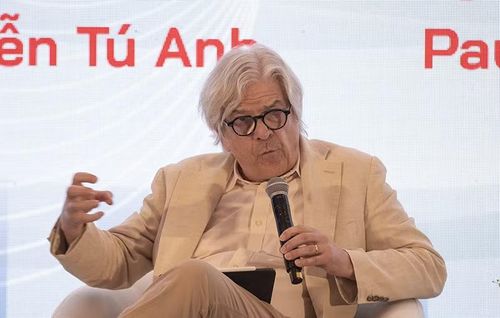 GS Paul Romer khẳng định vai trò then chốt của công nghệ và AI trong việc định hình Silicon Beach. Ảnh XM.