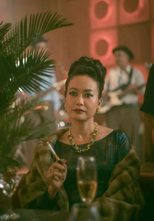 Hồng Ánh vào vai bà chủ vũ trường Kim Đô đầy tham vọng và nhiều biến động nội tâm. Ảnh: NSX 