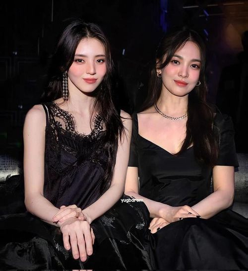 Một số khán giả từng ghép ảnh của Han So Hee và Song Hye Kyo vào chung một khung hình. Những tấm hình này đã nhanh chóng thu hút sự chú ý từ phía công chúng. Ảnh: X