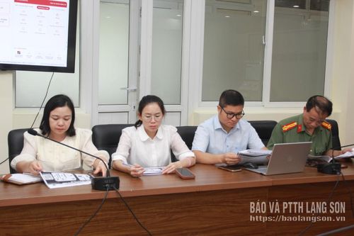 Đại biểu dự hội nghị tập huấn