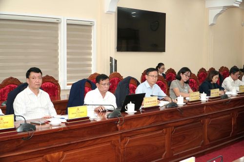 Thành viên Ban Chỉ đạo tỉnh dự hội nghị
