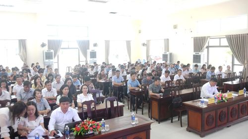 Các học viên tham gia hội nghị tập huấn - Ảnh: Đ.V