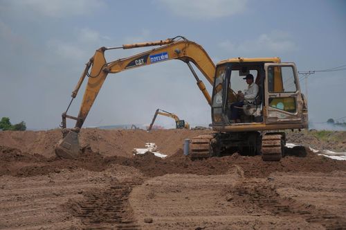 Hiện không ít dự án TP Cần Thơ chậm tiến độ do thiếu cát, đá ảnh hưởng tiến độ giải ngân.