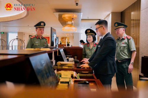 Hướng dẫn cơ sở lưu trú thực hiện khai báo tạm trú cho người nước ngoài trên trang khai báo mới của Bộ Công an.