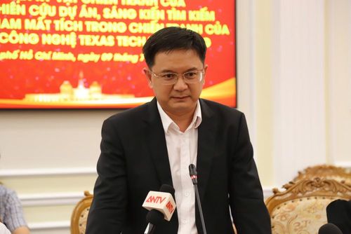 Đồng chí Nguyễn Mạnh Cường, Phó Chủ tịch UBND TP Hồ Chí Minh, phát biểu tại buổi lễ.