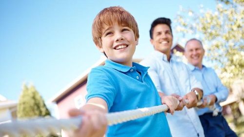 Nên khuyến khích xã hội hóa các thiết chế thể thao để tạo thêm không gian luyện tập thuận tiện cho người dân, đặc biệt là thanh thiếu niên. Ảnh minh họa.