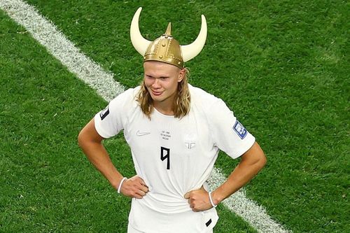  Erling Haaland đang gây chú ý cả trên sân lẫn ngoài mạng xã hội trong mùa World Cup 2026. Ảnh: Issei Kato/Reuters. 