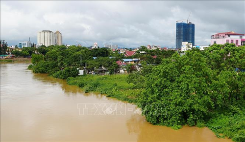  Mực nước sông Cầu đoạn chảy qua khu vực trung tâm tỉnh Thái Nguyên sáng 10-7. 