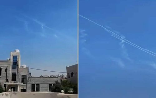  Hình ảnh vụ đánh chặn tên lửa Iran trên không phận Jordan ngày 9-7. Ảnh chụp màn hình/Al Jazeera qua Youtube 