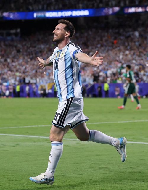 Giờ đây, mọi áp lực được chuyển sang Messi trước trận tứ kết gặp Thụy Sĩ. Ảnh: FIFA