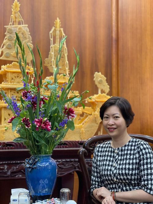 Bà Phạm Hải Anh, Phó Chủ tịch UB MTTQ phường, Chủ tịch Hội LHPN phường Cửa Nam